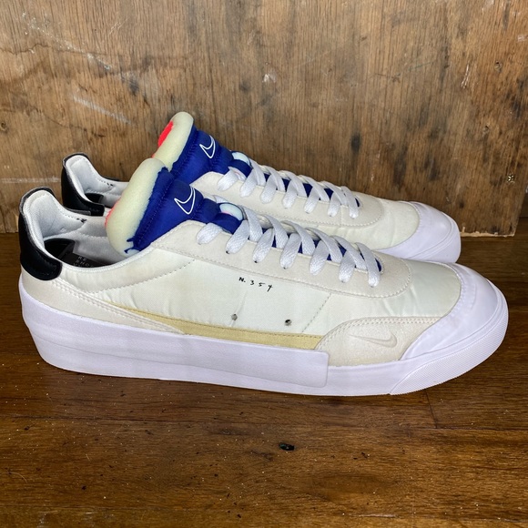 nike drop type lx summit white